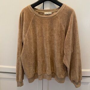 New Suzie Kondi Velour Cozy Tan Crew Neck Sweater size small